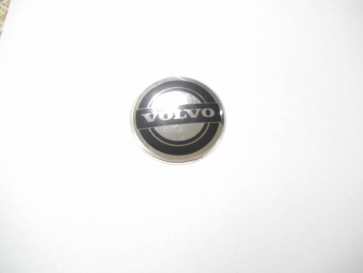 Наклейка "VOLVO" на автомобильные колпаки, диски (диаметр 55мм.) компл. 4шт.