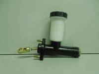 Цилиндр сцепления главный УАЗ с бачком (TRIALLI) Италия (20) Цилиндр сцепления главный УАЗ с бачком (TRIALLI) Италия (20)