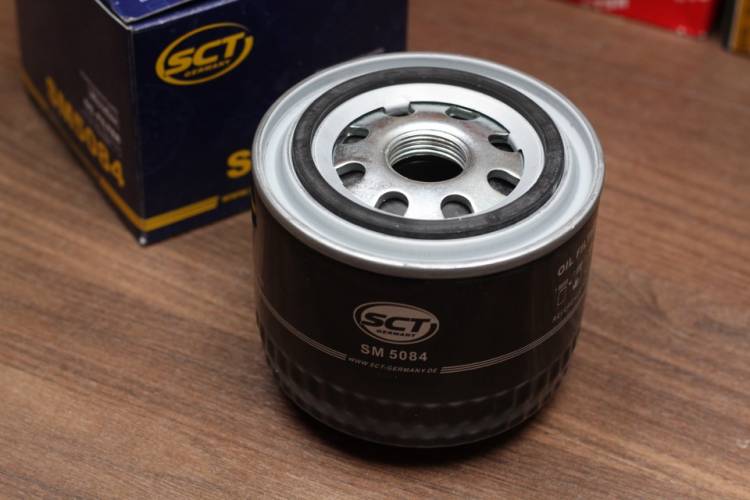 Фильтр масляный SCT SM5084 Fiat Ducato 2.3jtd