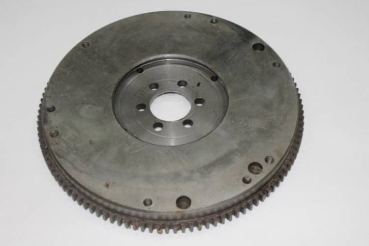 Маховик /М-412,2126,2140/ в сборе дв. Уфа (УМПО)