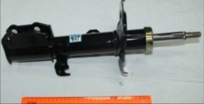 Стойка Toyota Corolla E12 Lifan Solano перед. прав. газомасл.