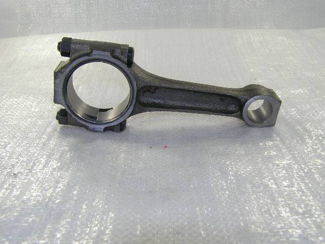 Шатун ВАЗ 2101 с крышкой (АвтоВАЗ)