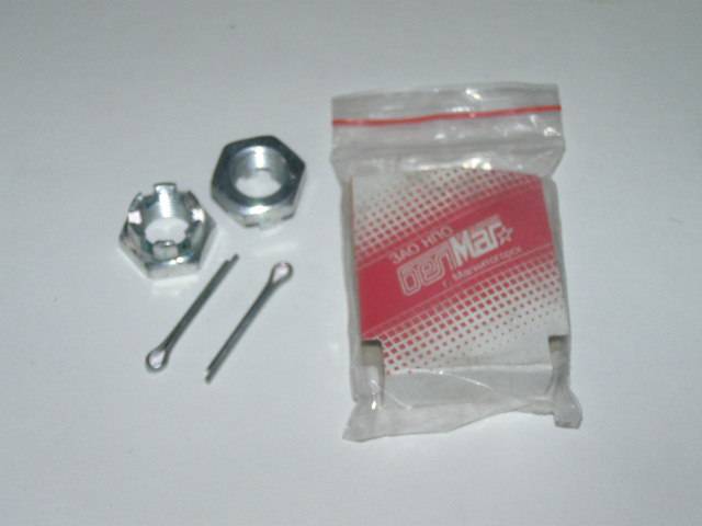 Гайка М14*1,5 наконеч.рулев. трапеции (набор из 2-х шт+ шплинты) /2101/