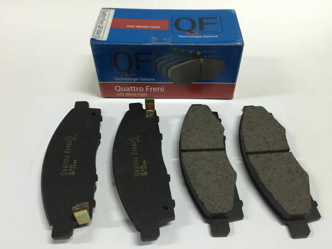 Колодка торм. Mitsubishi L200 перед. (Quattro Freni) Колодка торм. Mitsubishi L200 перед. (Quattro Freni)