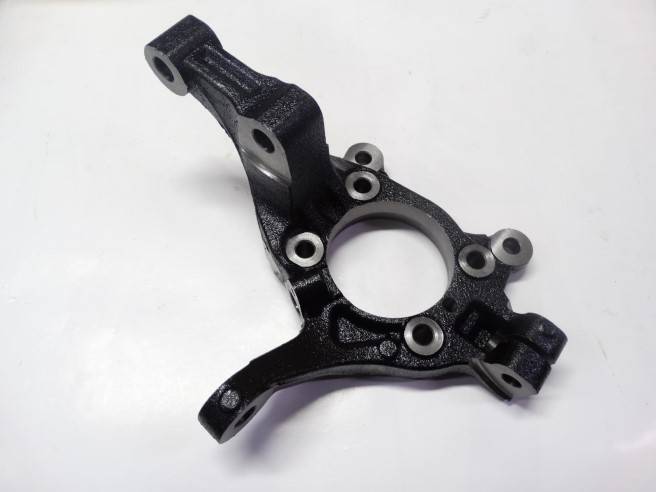 Кулак поворотный Hyundai Sonata Kia Optima лев.