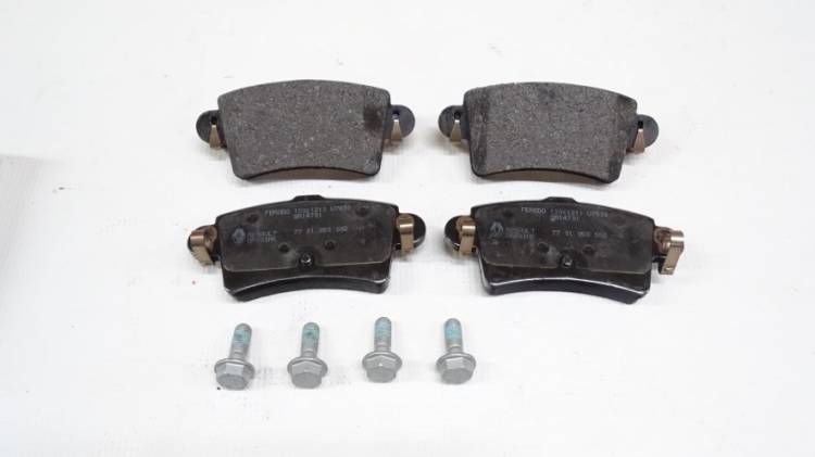 Колодка торм. Renault Master II задн.