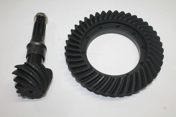 Главная пара /Г-2217, 3302 дв. 405, 406,4216/ (9х41 зуб) мелкий шлиц (Триумф)