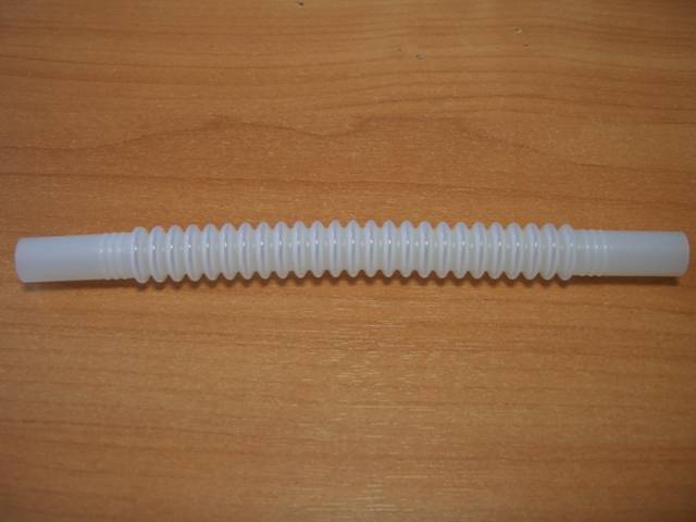 Гофра бензонасоса /21101/ 1,6 длинная  2110-1139009-01   17см (Россия)