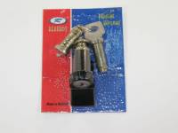 Замок ВАЗ 2115 (к-т личинок) в сборе с замком багаж. (Рекардо) Замок ВАЗ 2115 (к-т личинок) в сборе с замком багаж. (Рекардо)