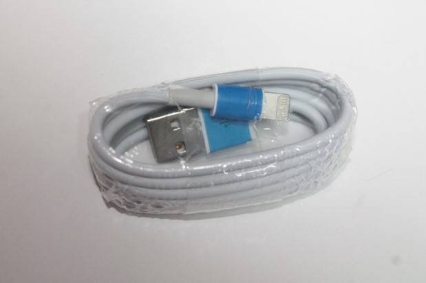 Дата-кабель универ. lightning USB /Iphone/ 1 м белый