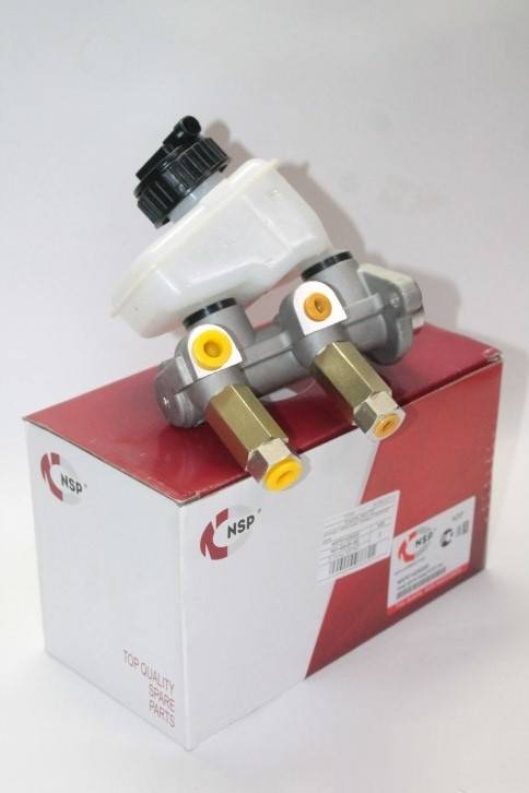 Цилиндр главный тормозной Nexia 1.5, Espero с бачком (NSP)