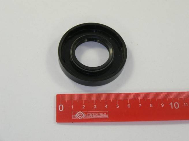 Сальник заднего моста 33.4*63 ведущей шестерни (Чайковский Ртд)