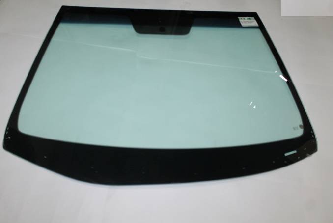 Стекло лобовое Hyundai Solaris Kia Rio III с 2011 г. (KMK Glass)
