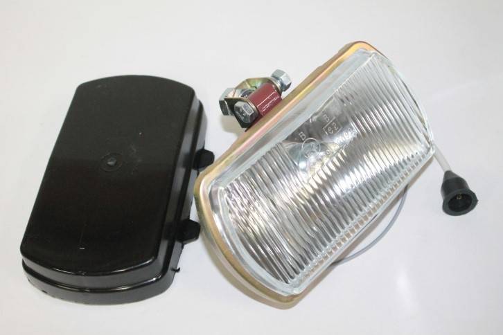 Фара п/туман. прямоуг. белые Волга, УАЗ (NoName)