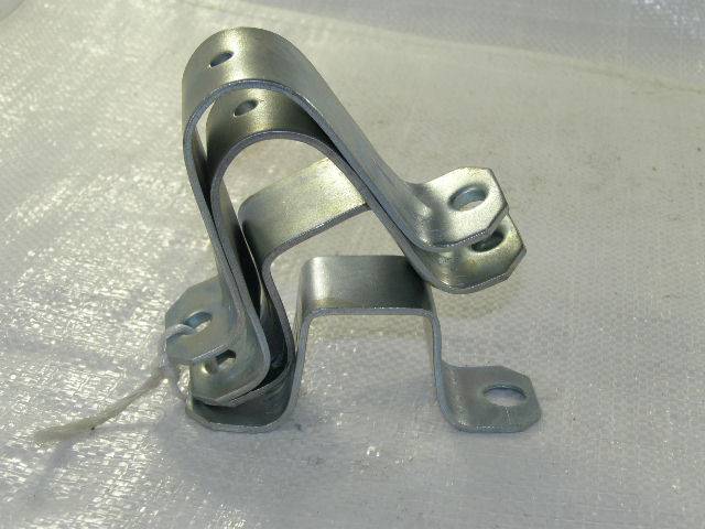 Кронштейн стабилизатора /2101/ на фартук (домик) центр. (БелЗАН)