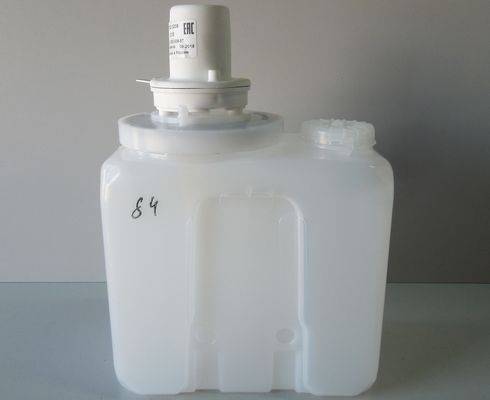 Бачок омывателя ВАЗ 2101-07, 2121, 1111 Ока, ГАЗ 3102-10, 3302, УАЗ с насосом 12В (ПРАМО)