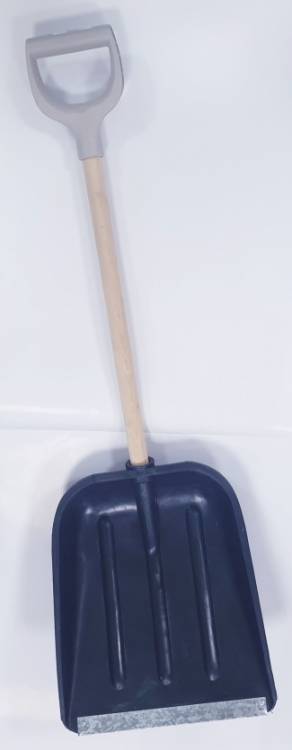 Лопата для снега с металл. планкой ручка-черенок дерев. (ковш 360х450)