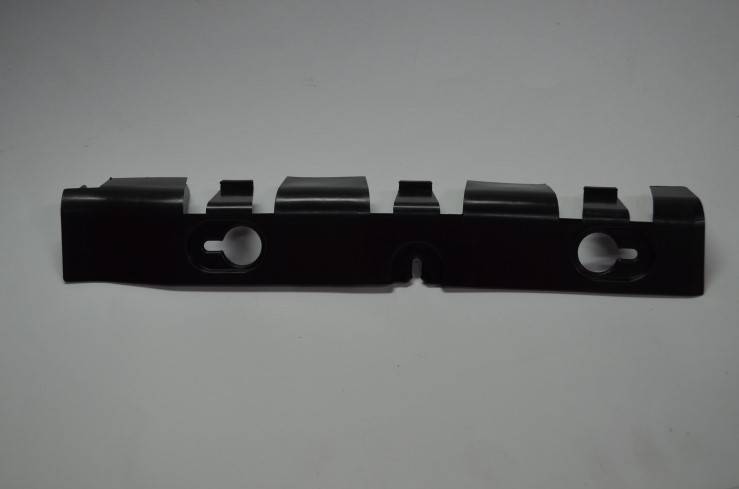 Кронштейн задн. бампера Renault Logan лев. (QUARTZ)