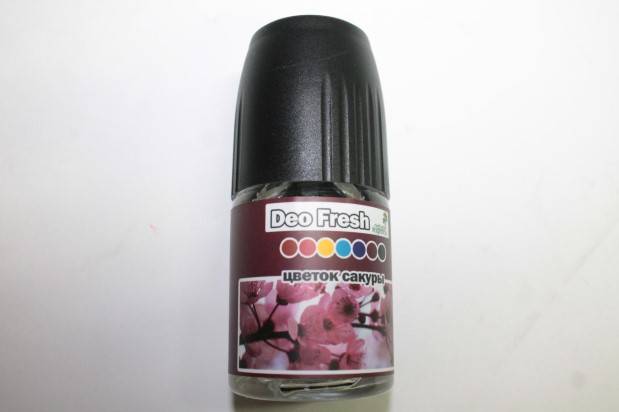 Освежитель (ароматизатор) спрей Deo Fresh Цветок сакуры 50 мл. (20/80)