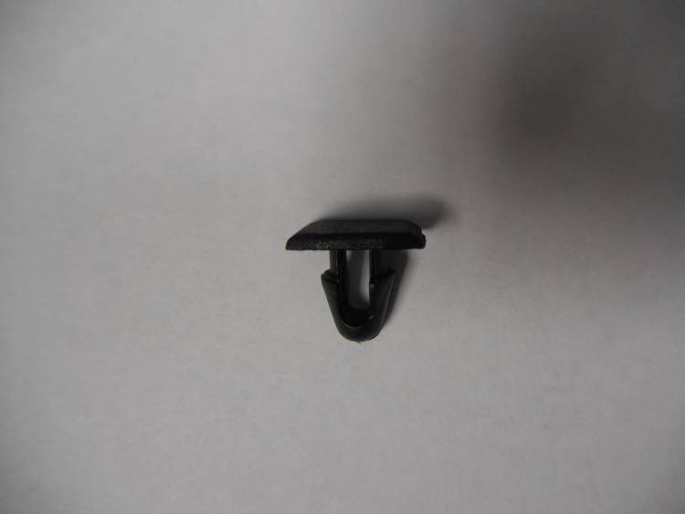 72340 / 50465Z Замок кнопочный (уплотнитель капота) Toyota мног. мод.