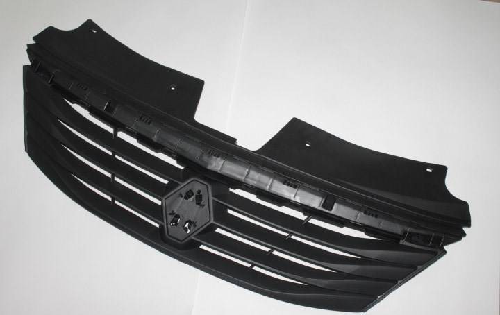 Облицовка радиат. Renault Logan н/о до 2014 г.