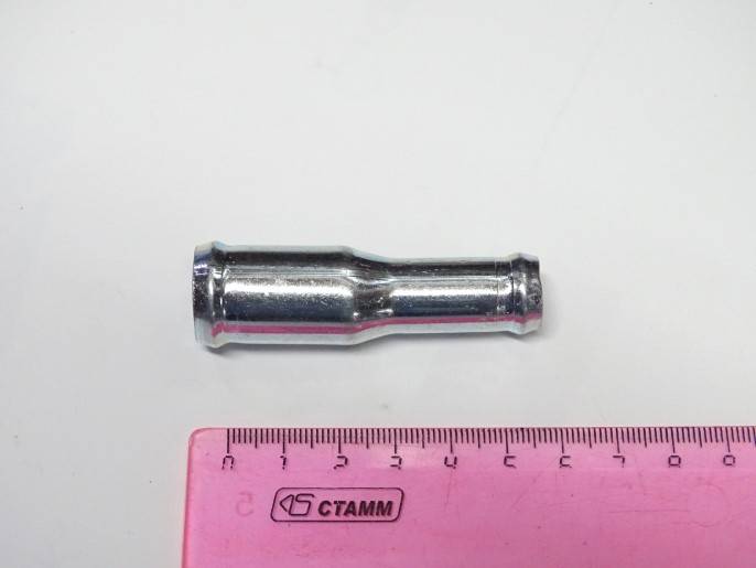 Трубка соединитель для патрубков прямая с перех. D18х14 L= 62 мм (металл)