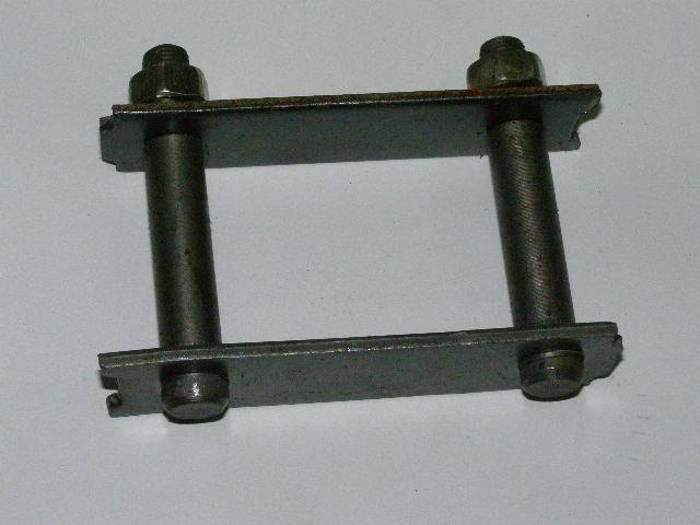 Серьга рессорная М-412 (Воткинск)