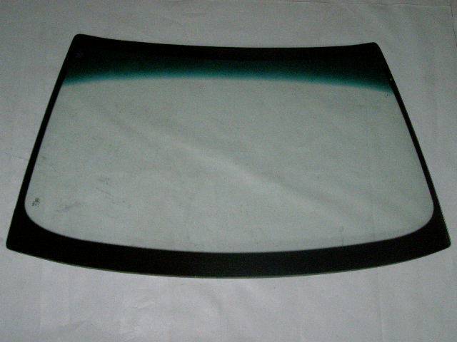 Стекло лобовое /2110 - 2170 Приора/ с полосой (шелкография) (KMK Glass)