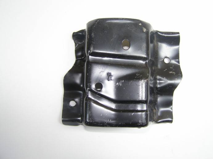 Кронштейн усилителя перед. бампера Geely MK прав.