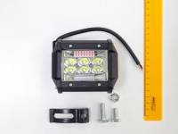 Фара светодиодная дополнительная 6 SMD 60W 12-24V (прямоугольная) 3 режима (красный/синий стробоскоп) Фара светодиодная дополнительная 6 SMD 60W 12-24V (прямоугольная) 3 режима (красный/синий стробоскоп)