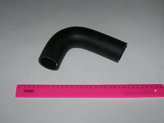 Патрубок радиат. /М-412/ средний (помпы) (Ижевск)