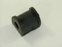 Втулка стабилизатора М-412 /гориз/ (Чайковский Ртд) Втулка стабилизатора М-412 /гориз/ (Чайковский Ртд)