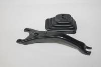 Вилка сцепления /2190, Lada Largus/ с пыльником (Россия) Вилка сцепления /2190, Lada Largus/ с пыльником (Россия)