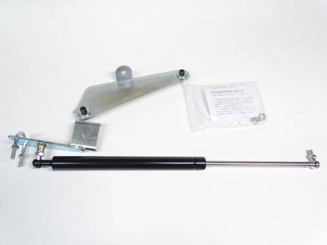 Упор капота с кронштейнами /21213-21214/ (Самара)