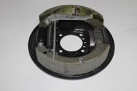 Щит заднего тормоза /2101-07/ лев. в сборе (АВТОВАЗ) Щит заднего тормоза /2101-07/ лев. в сборе (АВТОВАЗ)