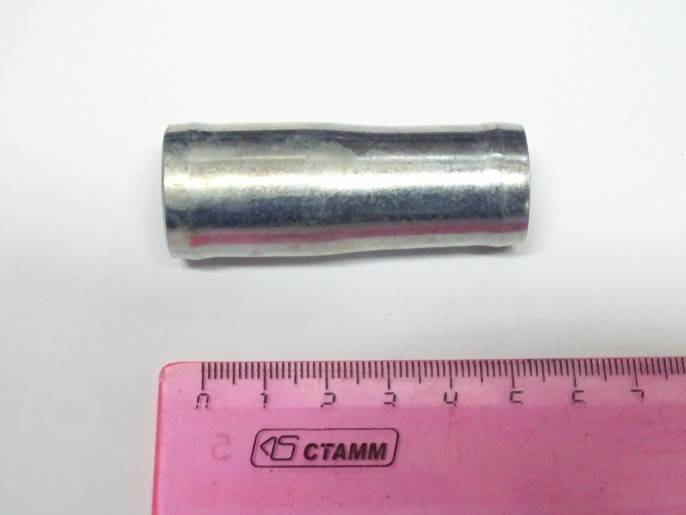 Трубка соединитель для патрубков прямая с перех. D22х20 L= 60 мм (металл)