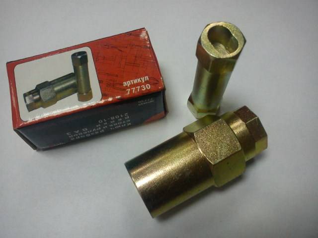 Ключ съемник стойки перед/задн. /2108-2110/ 3 в 1 (Сервис ключ)