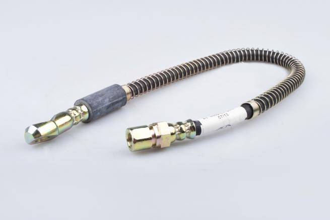 Шланг тормозной ВАЗ 2121 передний длинный (AT) Чехия