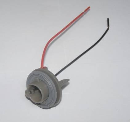 Патрон заднего фонаря /1119, 2190, 2191, 2194/ R10W. пластик одноконтактный с проводом