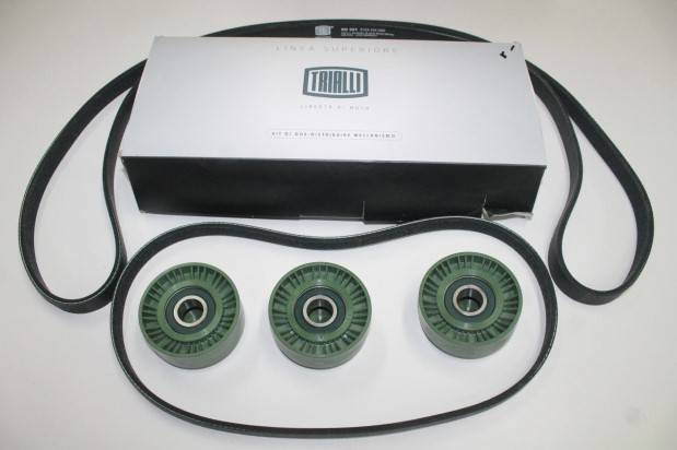 Ремень генер. 2 + 3 ролика /2123/ с кондиц. 4PK810/5РК1888 (TRIALLI)