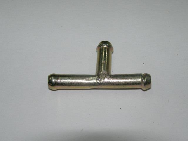 тройник расширительного бачка 3302 d8 мм