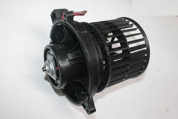 Вентилятор отоп. Fusion/Fiesta (Luzar)