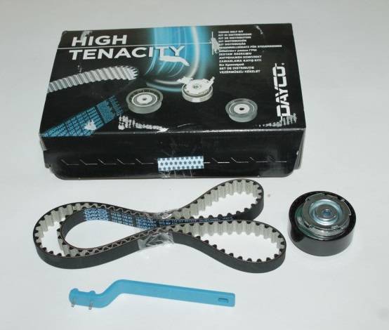 Ремень ГРМ + ролик /2190 Гранта/ 8 кл. тефлон. ремень (DAYCO)