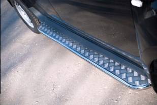 Подножки (трубы) /2123/ А-095  с металлич. листом (Эверест ПЛЮС)