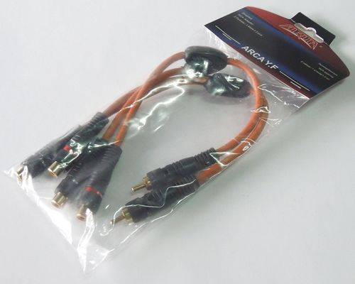 Кабель RCY ARCA Y.F, двойной экран, Y-адаптер, 2"мама"/1"папа" (ARIA)