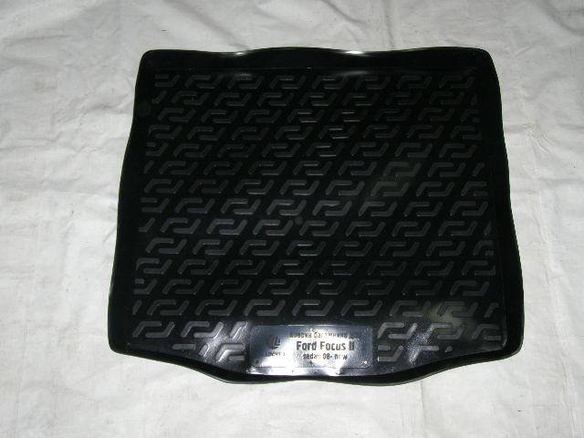 Коврик багажника Ford Focus II седан New с 2008 г. пласт. (L.LOCKER)