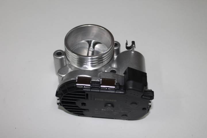 Патрубок дрос. заслонки /21126/ (электрон. педаль)