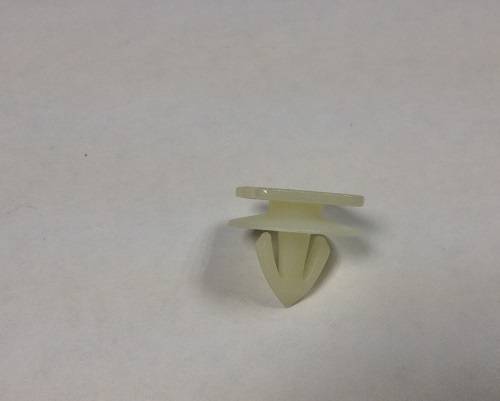 55116Z Замок кнопочный (декоративная накладка порога) Fiat мног. мод.