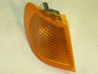 Указатель поворота ВАЗ 2114 правый желтый (Bosch) (2) (AUTOMOTIVE LIGHTING)