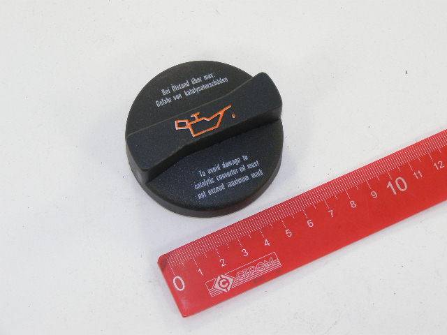 Крышка маслозаливная /2110-12/ (Германия)